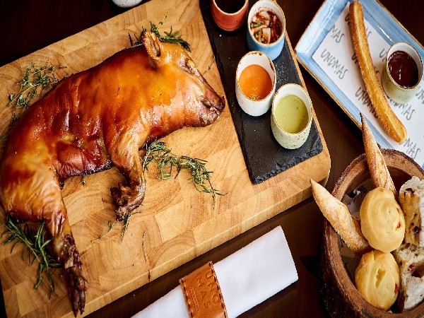 หมูฮ่องเต้อบซอส