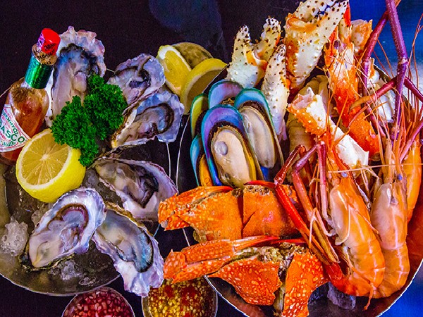 ทะเลคลั่ง